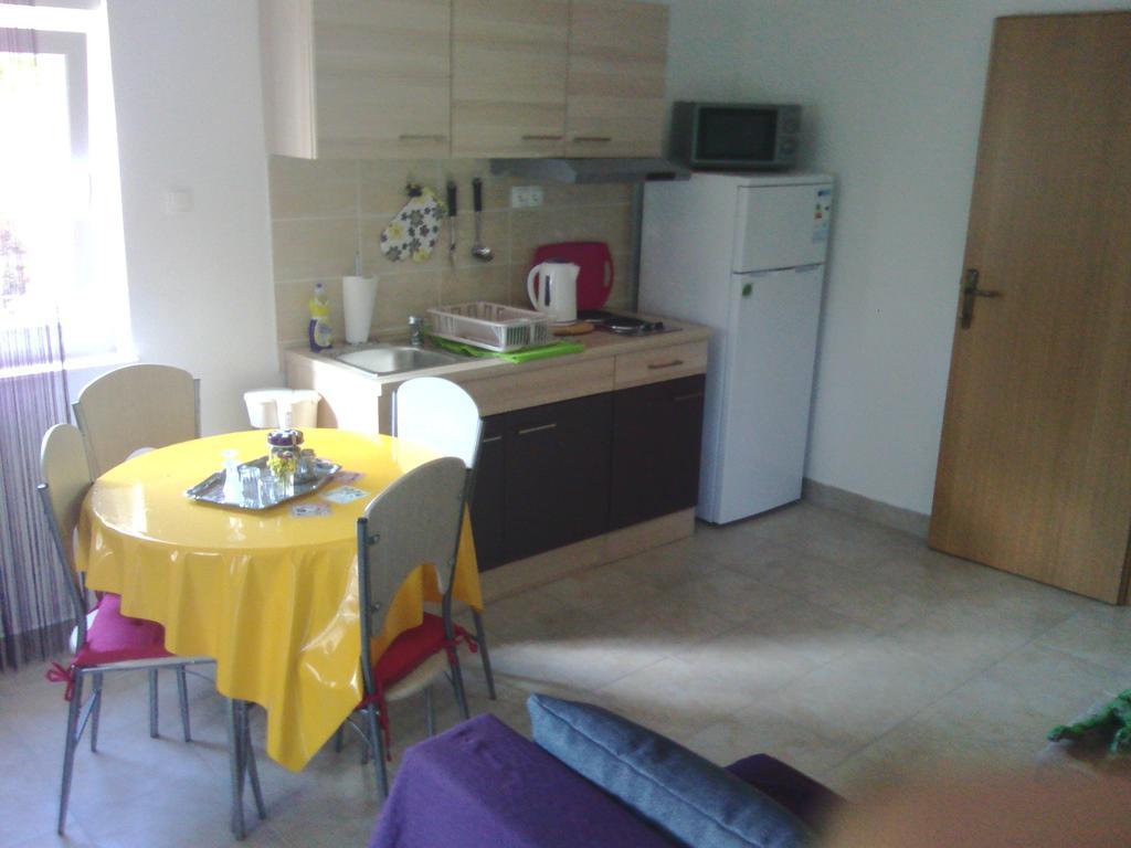 Apartments Krajici Kaštela Szoba fotó