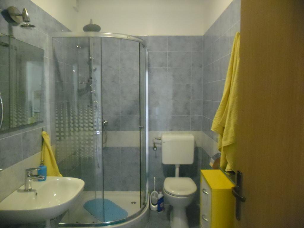 Apartments Krajici Kaštela Kültér fotó